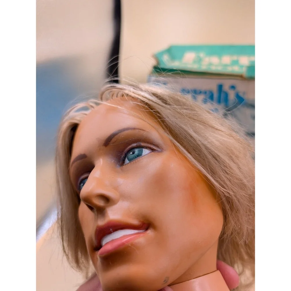 Farrah's Glamour Center 1977 Mego Beauty Head W Box No Accessories Vintage
